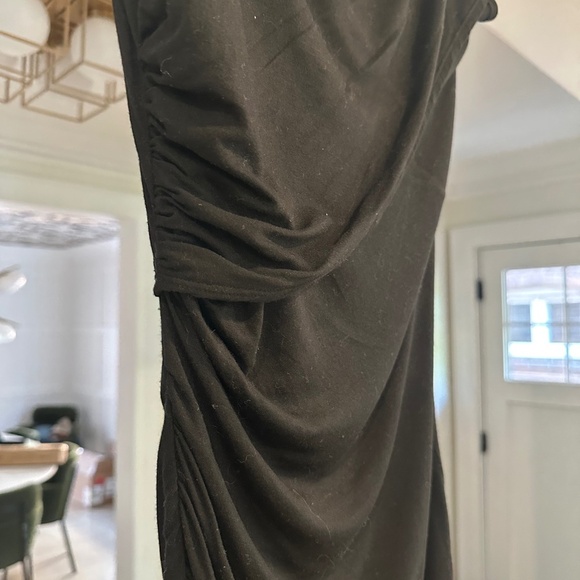 BIRD by JUICY COUTURE Black Asymmetric Ruched Jersey Dress - Size M - Picture 6 of 11